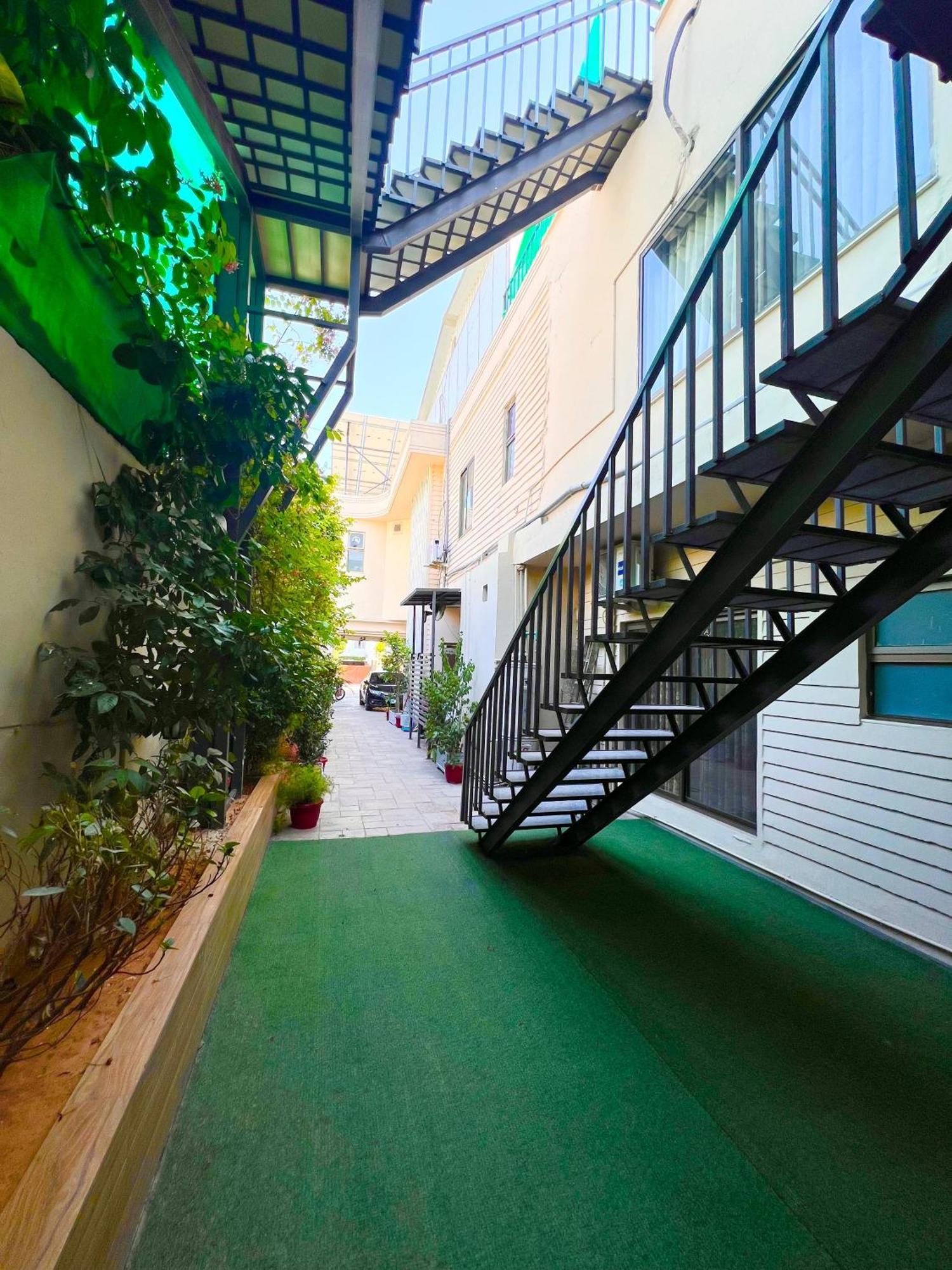 Shelton Guest House Ισλαμαμπάντ Εξωτερικό φωτογραφία