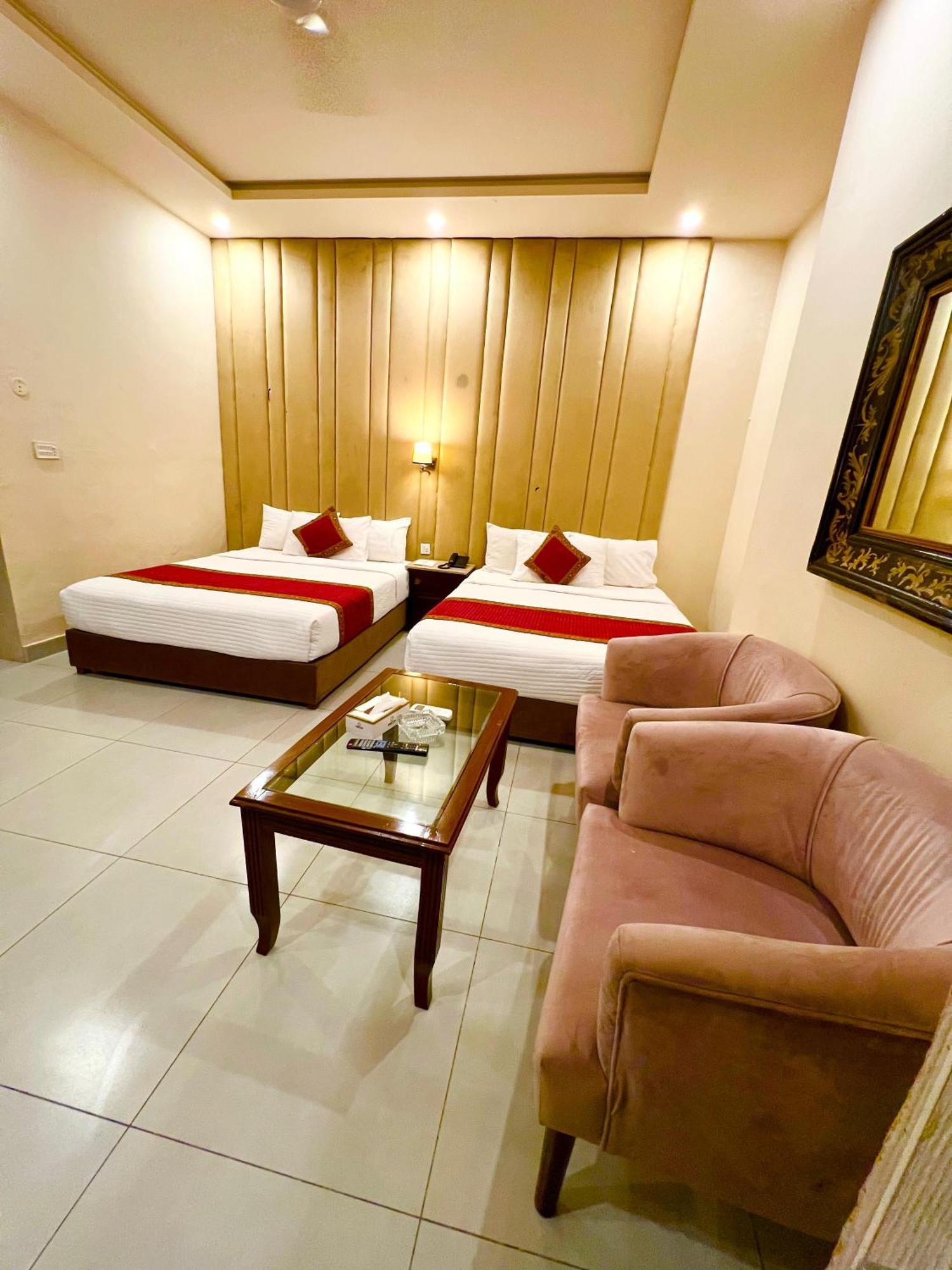 Shelton Guest House Ισλαμαμπάντ Εξωτερικό φωτογραφία