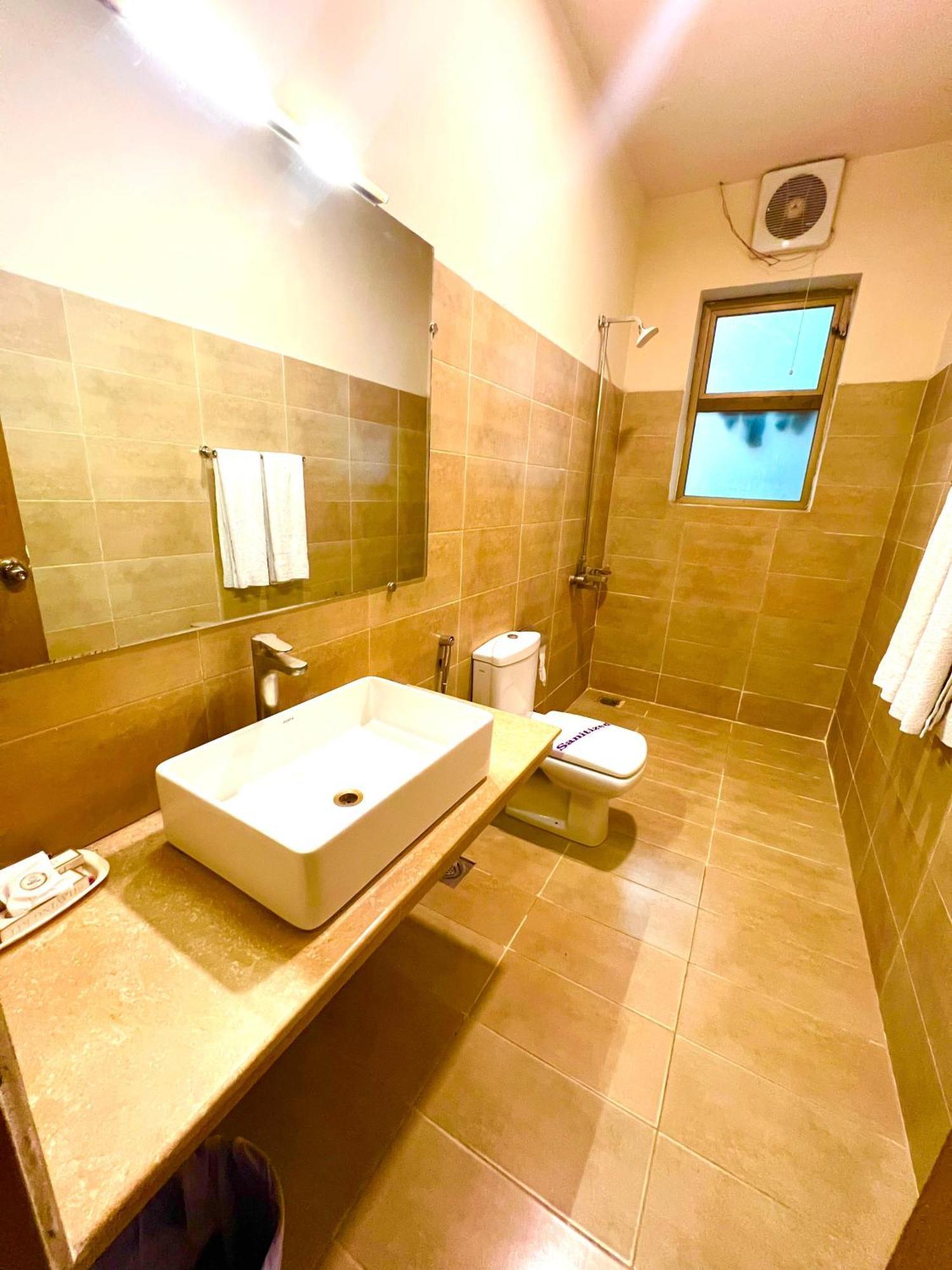 Shelton Guest House Ισλαμαμπάντ Εξωτερικό φωτογραφία